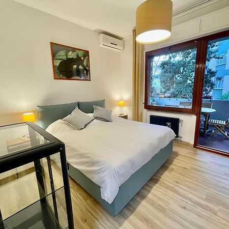 La Casa Delle Camelie Apartment Roma Exterior foto
